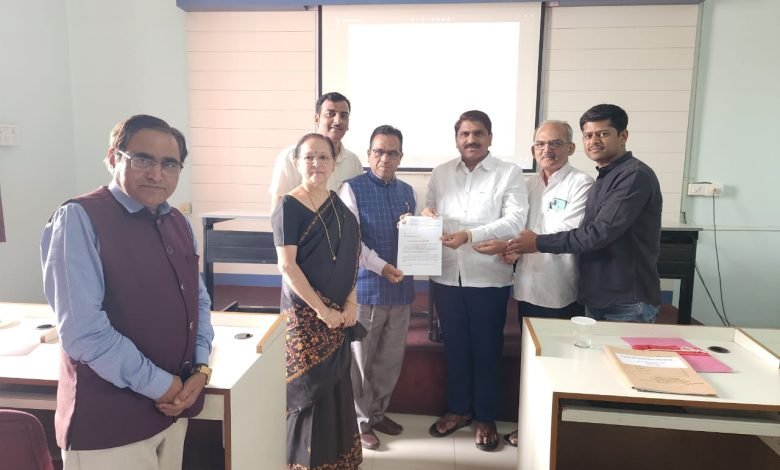 The site for the sub-centre at Khanapur in Sangli district of Shivaji University will be inspected by the committee on Tuesday